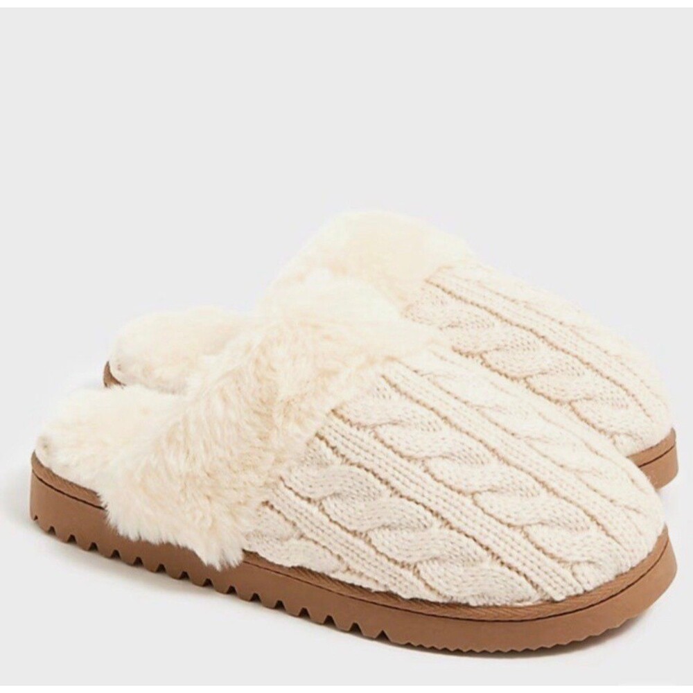 NEW Loft Cable-Knit Scuff Slippers